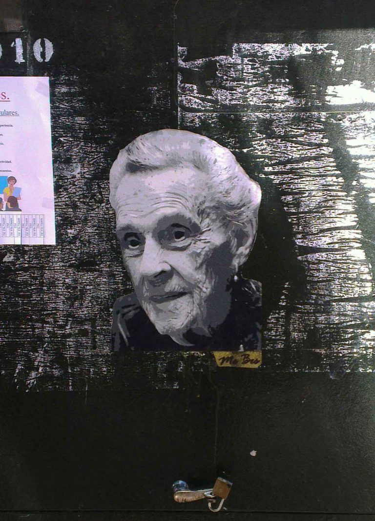 Leonora Carrington · arte urbano de ME BES en Zaragoza