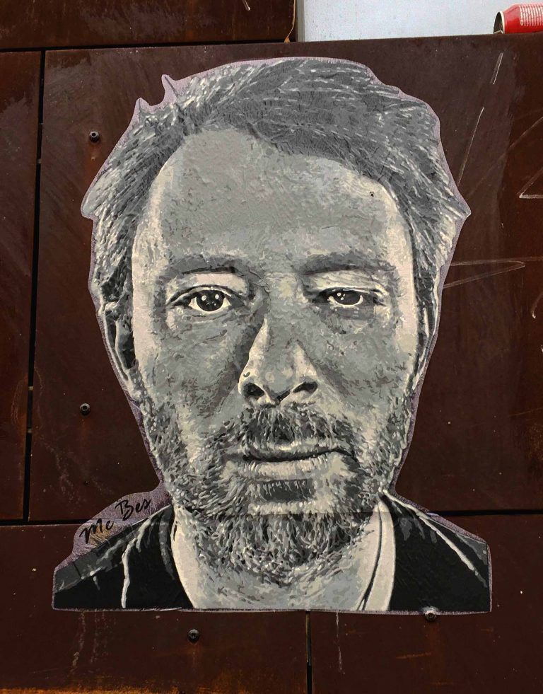 Thom Yorke · arte urbano de ME BES
