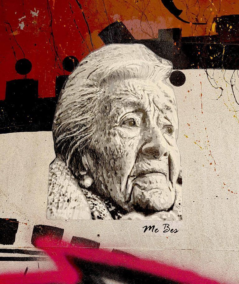 Ascensión Mendieta · arte urbano de ME BES